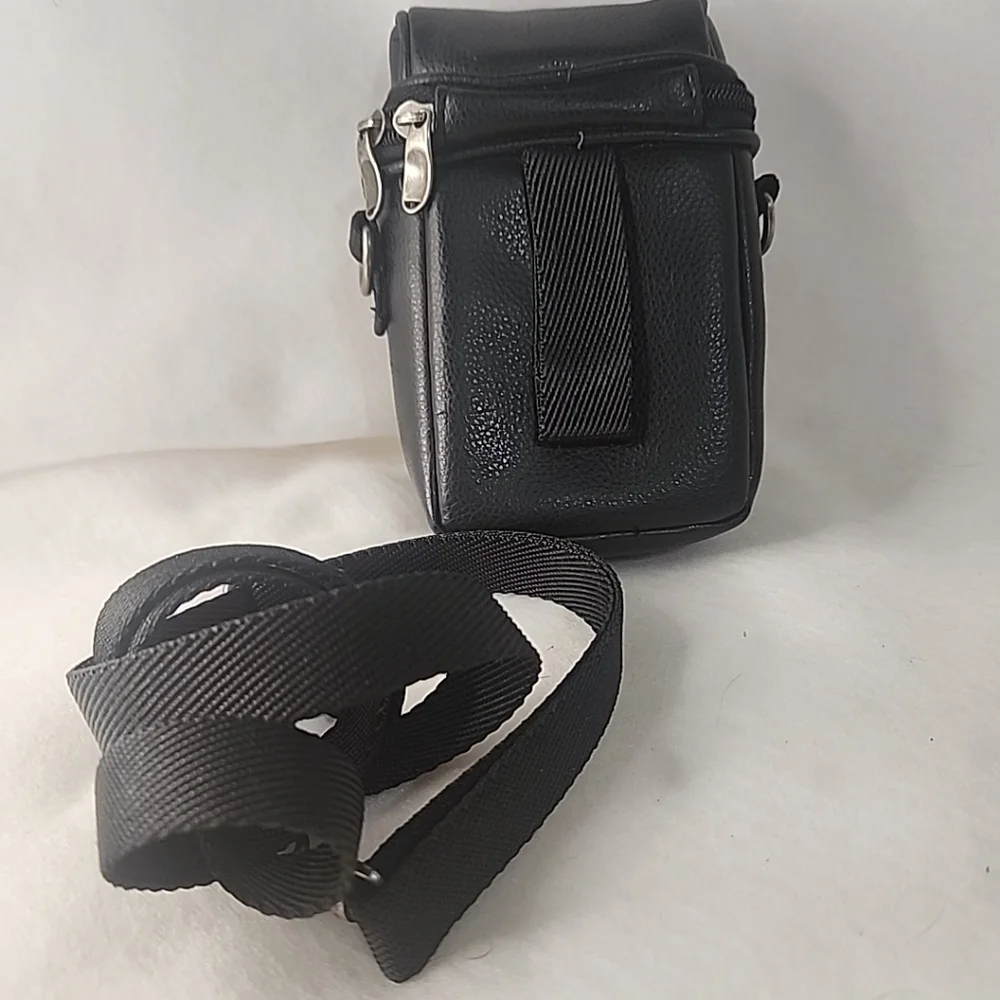 Icon Black Camara Case W/ Strap 7 In Tall And 4 In Wide.  4 Inches Interior Size